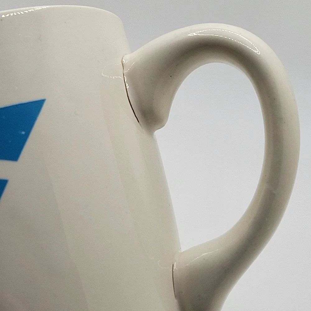 Vintage 80s Vantage‎ Computer Systems Advertising Mug USA Retro Tech Officecore